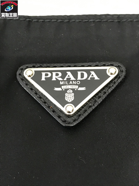 PRADA ショルダーバッグ ナイロン 黒 スクエア