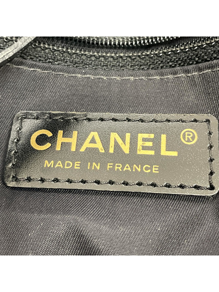 CHANEL ニュートラベル トートバッグ MM 黒