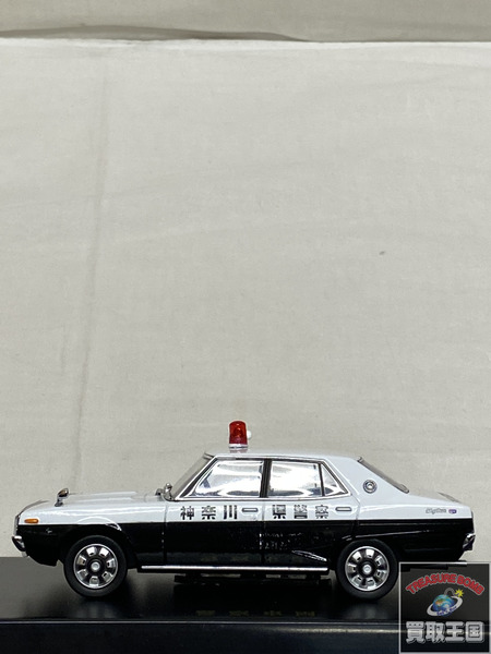 DISM 1/43 スカイライン 2000GT 前期型 パトロールカー 神奈川県警