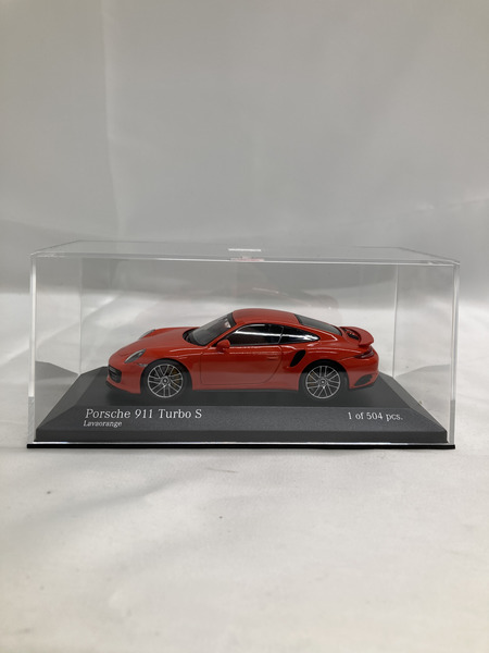 24：MINICHAMPS Porsche 911 Turbo S