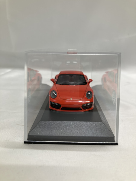 24：MINICHAMPS Porsche 911 Turbo S