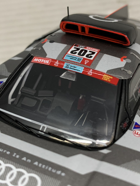 1/43スケールカー Spark アウディ RS Q e-tron Daker 2022