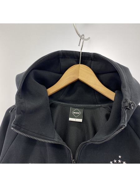 F.C.R.B. パーカー（ジップアップ） VENTILATION TRAINING HOODIE  黒