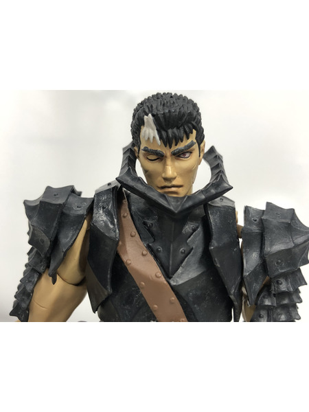 メーカー アニメ・コミックその他 S.H.Figuarts ガッツ 狂戦士の甲冑[値下]