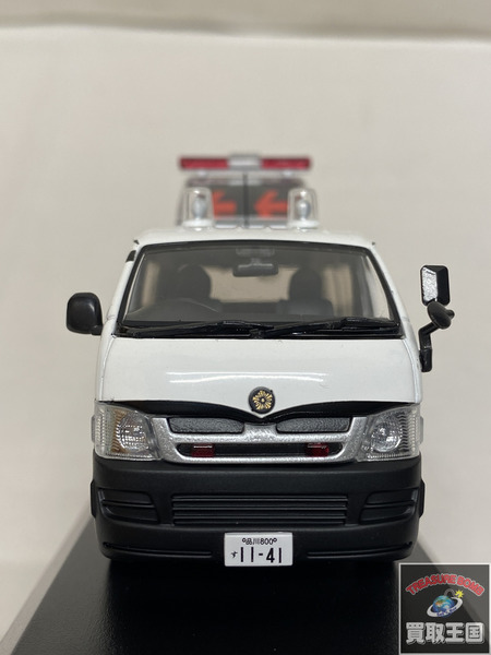 1/43　トヨタ　HIACE DX 5Door 2006 警視庁高速道路交通警察隊誘導標識車両