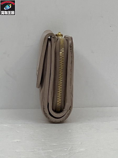 コンパクトウォレット MIUMIU マテラッセ カメオ