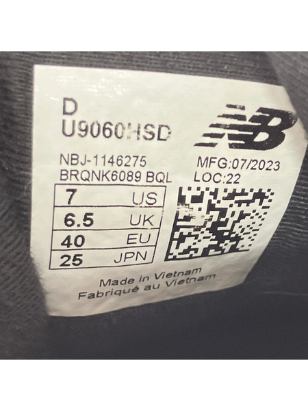NEW BALANCE スニーカー 9060 スエードパック  25.0cm ブラック