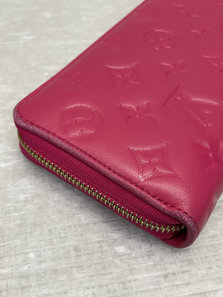 LOUIS VUITTON モノグラムエンボス クッサン ジッピーウォレット ブーゲンビリア