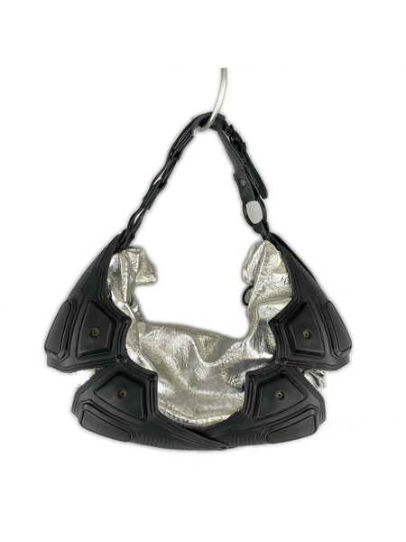 ボディバッグ UUSTUDIO メタリックシルバーテックボディバッグ