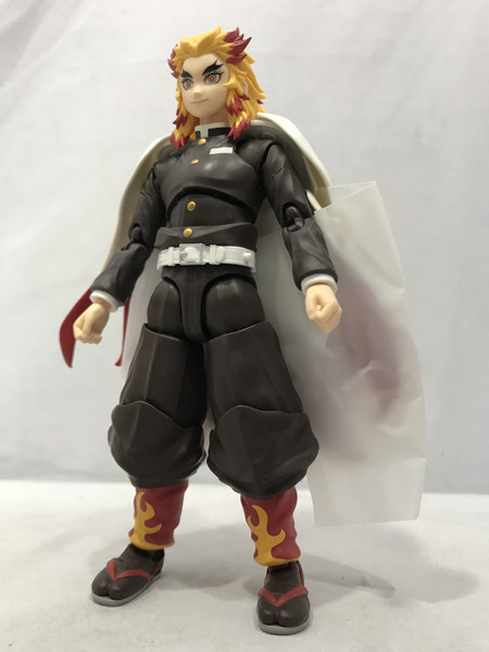 メーカー 鬼滅の刃 S.H.Figuarts 煉獄杏寿郎