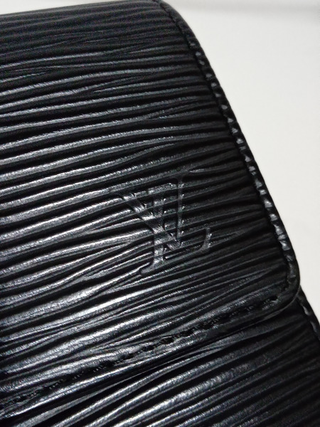 LOUIS VUITTONポルト モネ クレディ/M63592