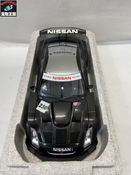 AUTOart 1/18 日産 GT-R テストカー