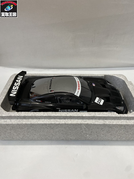 AUTOart 1/18 日産 GT-R テストカー