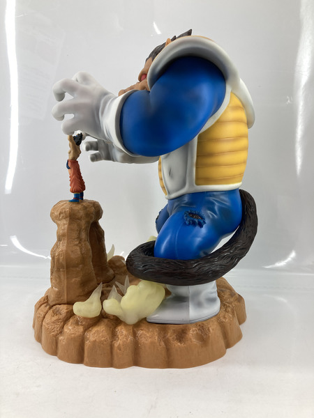 ドラゴンボール　一番くじ　A賞 大猿ベジータVS孫悟空
