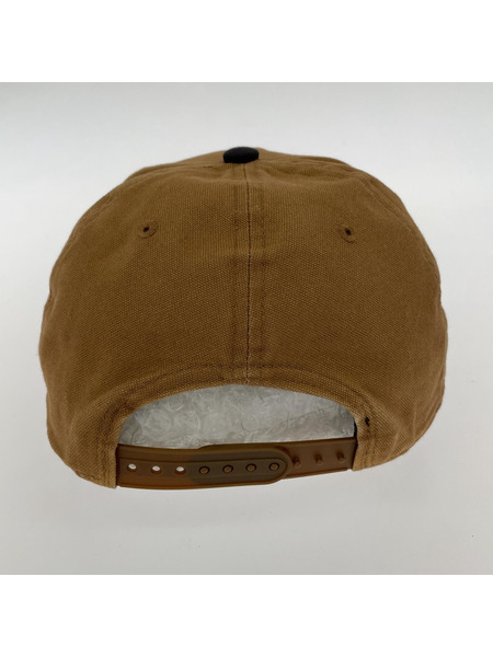 Carhartt ロゴキャップ 茶