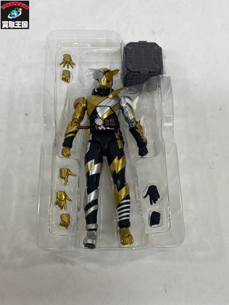 メーカー 仮面ライダーフィギュア S.H.F ビルド トライアルフォーム