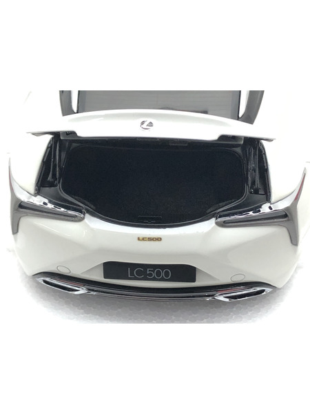1/18スケールカー AUTOart Lexus LC500 メタリックホワイト