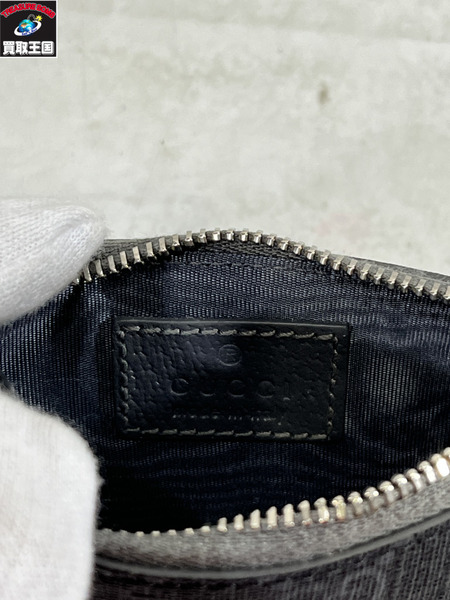 GUCCI キーポーチ GGスプリーム