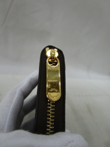 LOUIS VUITTON モノグラム ジッピー・コインパース M60067