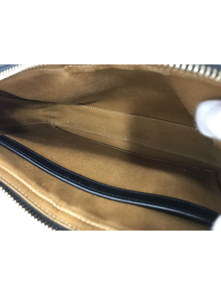 ショルダーバッグ CELINE メッセンジャーバッグ トリオンフ