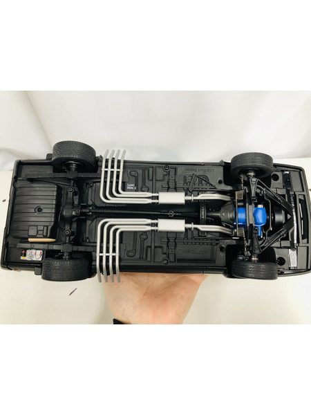 1/18スケールカー AUTOart 1/18 フォード ファルコン