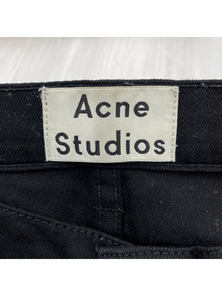 Acne Studios/ブラックデニムパンツ/32