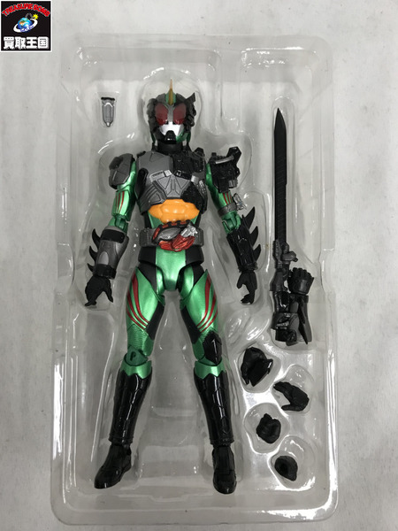 バンダイ S.H.Figuarts 仮面ライダーアマゾンニューオメガ 仮面