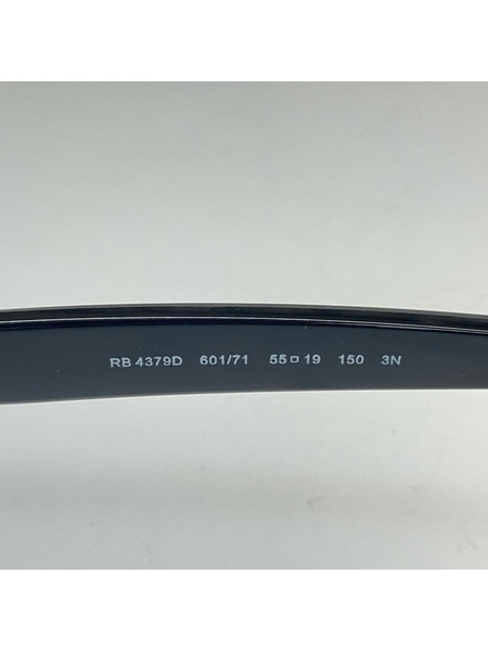 Ray-Ban ソノ他 ウェリントン/RB4379D