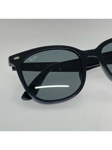 Ray-Ban ソノ他 ウェリントン/RB4379D