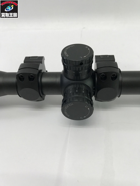 Vector Optics Hugo 4-16x44mm スコープ