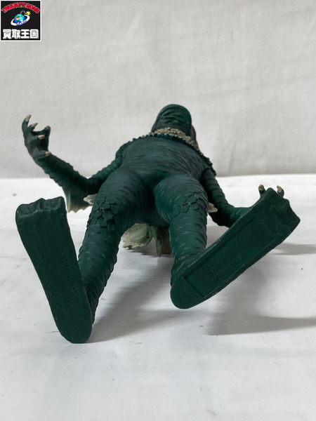 メーカー ウルトラマン 大怪獣シリーズ ラゴン