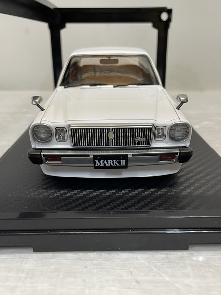  1/18 イグニッションモデル Toyota MarkII セダングランデ