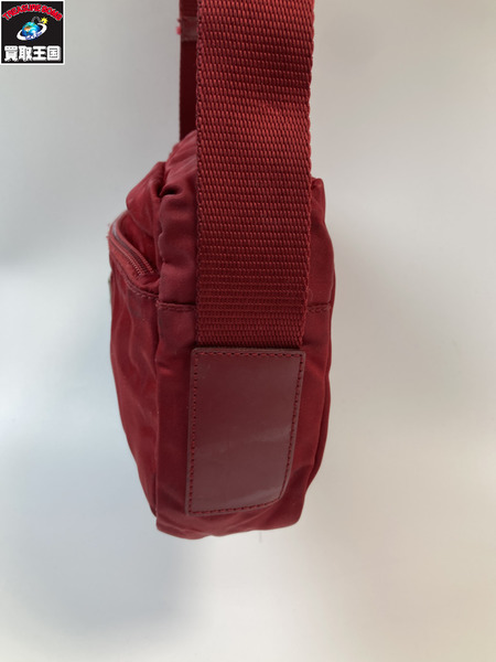 PRADA プラダ ナイロン ショルダーバッグ レッド