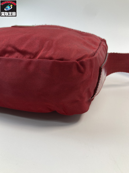 PRADA プラダ ナイロン ショルダーバッグ レッド