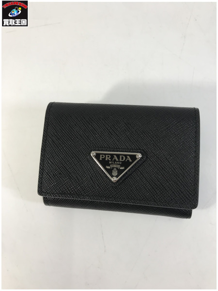 PRADA 三つ折り財布 サフィアーノトライアングル ブラック 2MH042 QHH F0002
