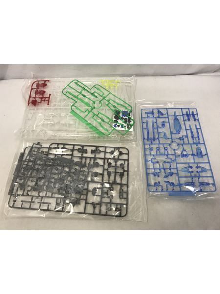 ガンプラ HG ダブルオークアンタ クリアカラーバージョン