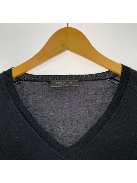 メンズラグ衣料 Vネックニット 黒 48