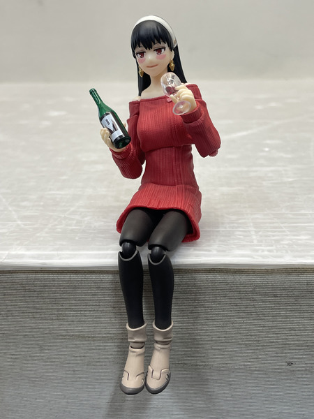 BANDAI   SPYxFAMILY S.H.Figuarts ヨル・フォージャー