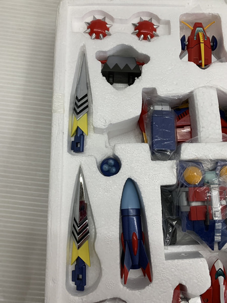 メーカー スーパーロボット 超合金魂 超電磁ロボ コン・バトラ-V GX-50