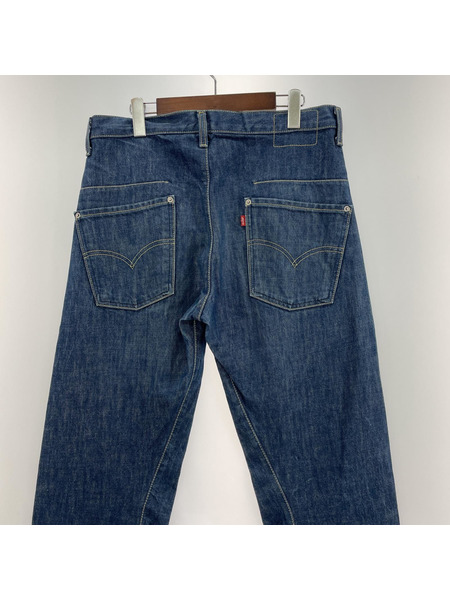 Levi's ENGINEERED JEANS 00001 0835 立体裁断デニムパンツ