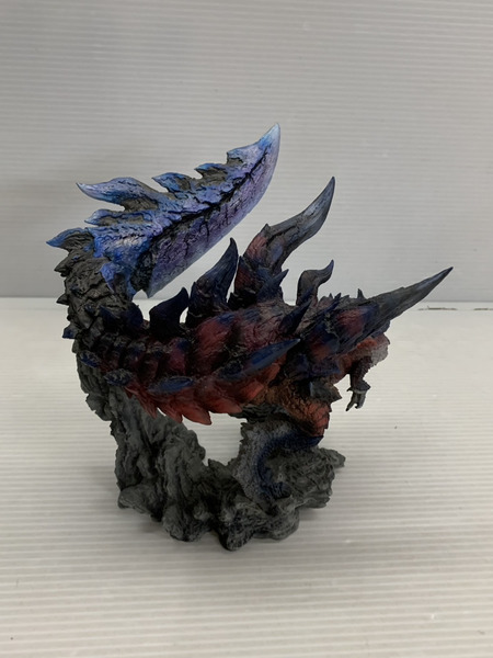 カプコン クリエイターズモデル ディノバルド フィギュア