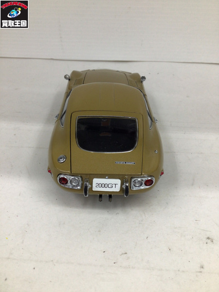 1/24スケールカー EBBRO 1/24 トヨタ 2000GT