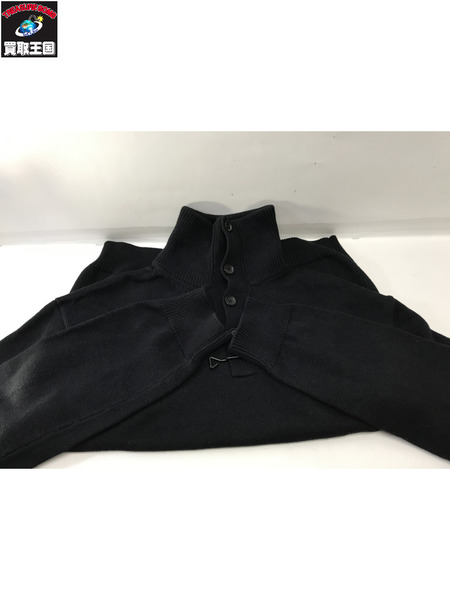 LV  タートルネックセーター