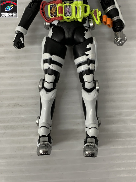 S.H.Figuarts ゲンム ゾンビアクションゲーマー X-0