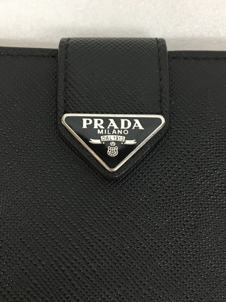 PRADA サフィアーノ トライアングル 二つ折り財布