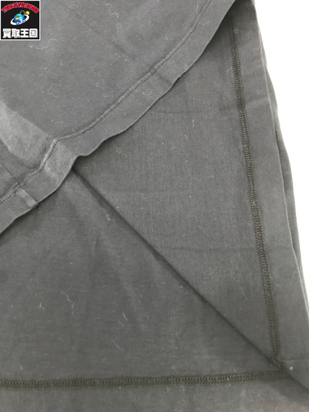 PRADA  トライアングル ロゴ 紺 (S)