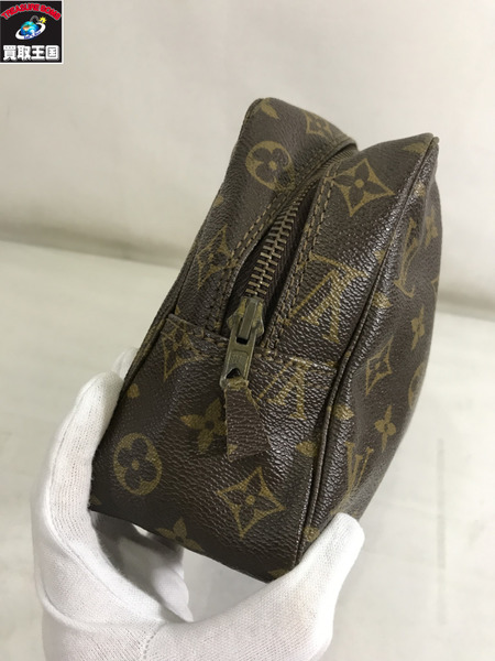 LV トゥルーストワレット28