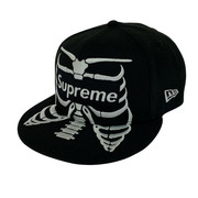 Supreme×new era bones box logo 黒