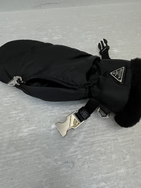 PRADA Re-Nylon シアリング ミトン 三角プレート 手袋 7 1/2 黒