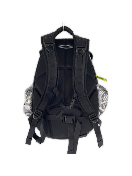 OAKLEY リュックサック・バックパック 00s Icon Backpack シーメットカモ